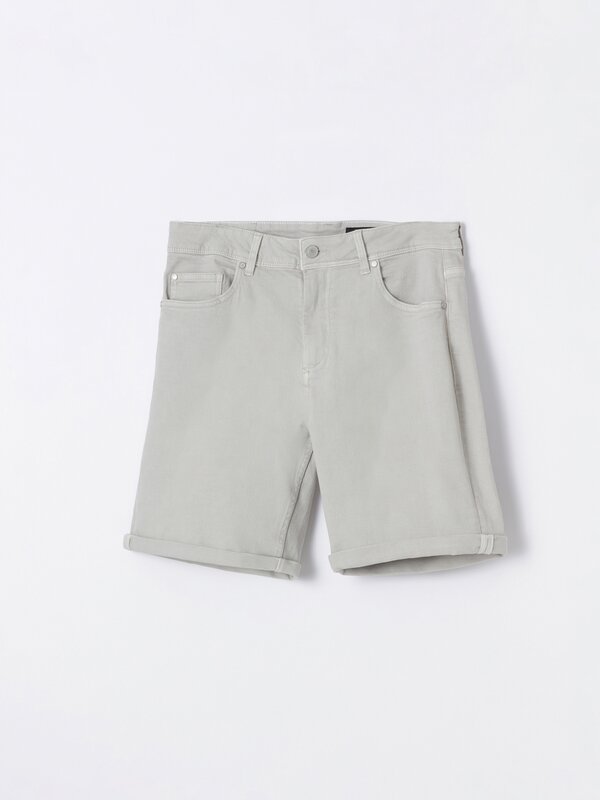 Denim comfort slim fit Bermuda shorts