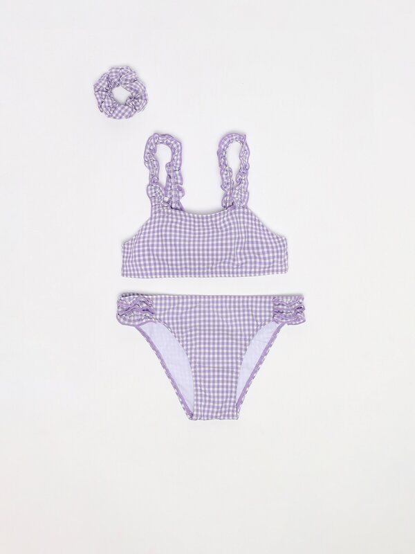 3-piece set with bikini and hair scrunchie
