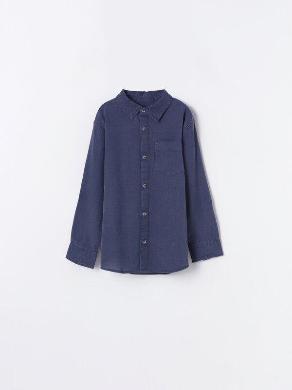 Rustic shirt with long sleeves