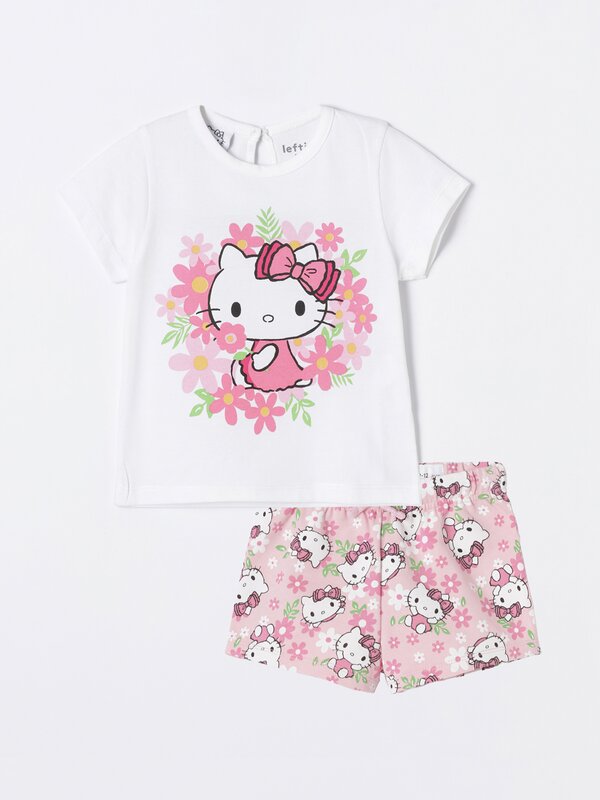 Hello Kitty ©Sanrio T-shirt and shorts set