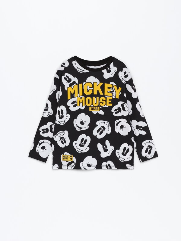 T-shirt com estampados do Mickey Mouse ©Disney