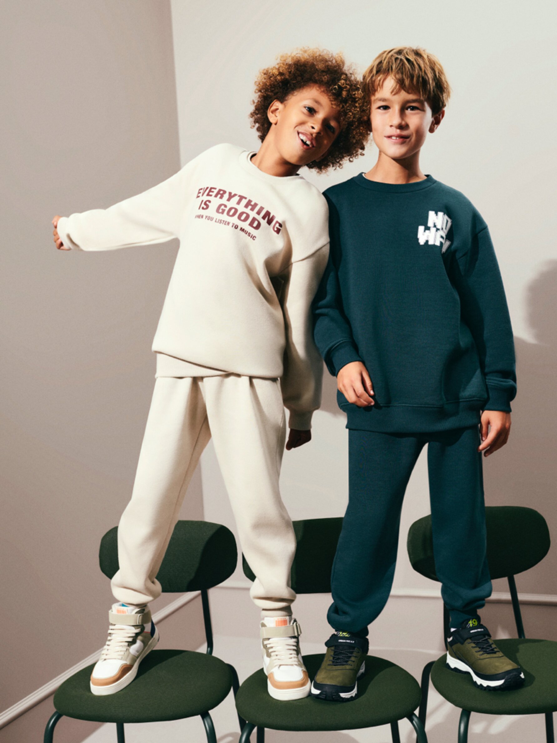 Zara shop lefties niño