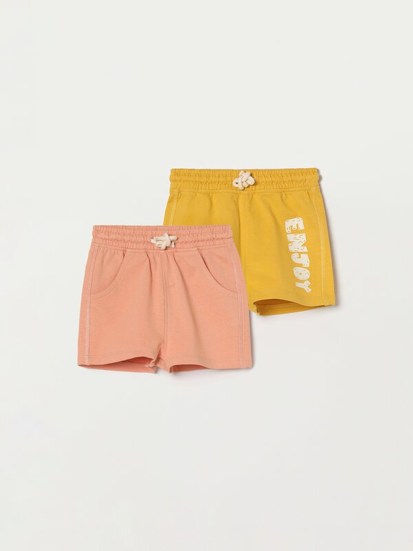 2-pack of contrast Bermuda shorts