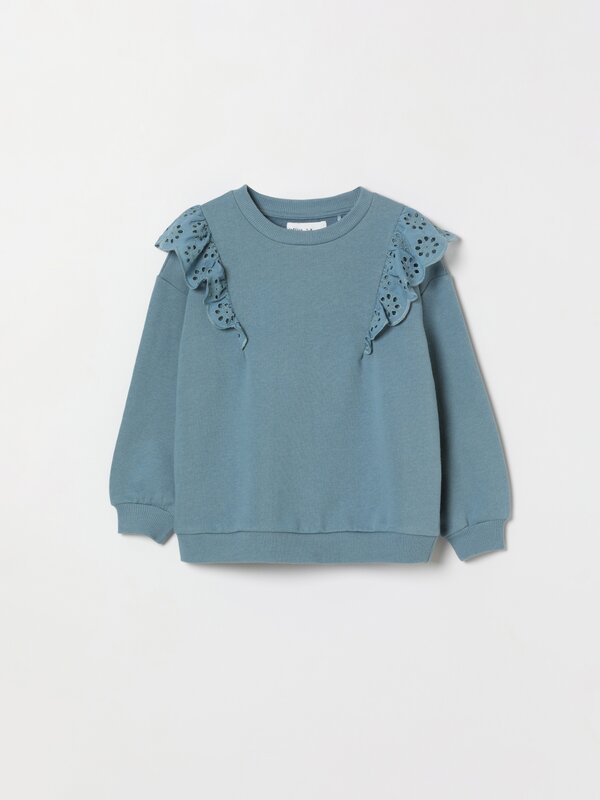 Sweatshirt with embroidered ruffles
