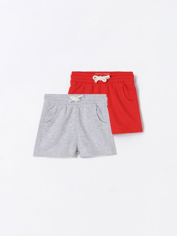 2-Pack of basic plain Bermuda shorts