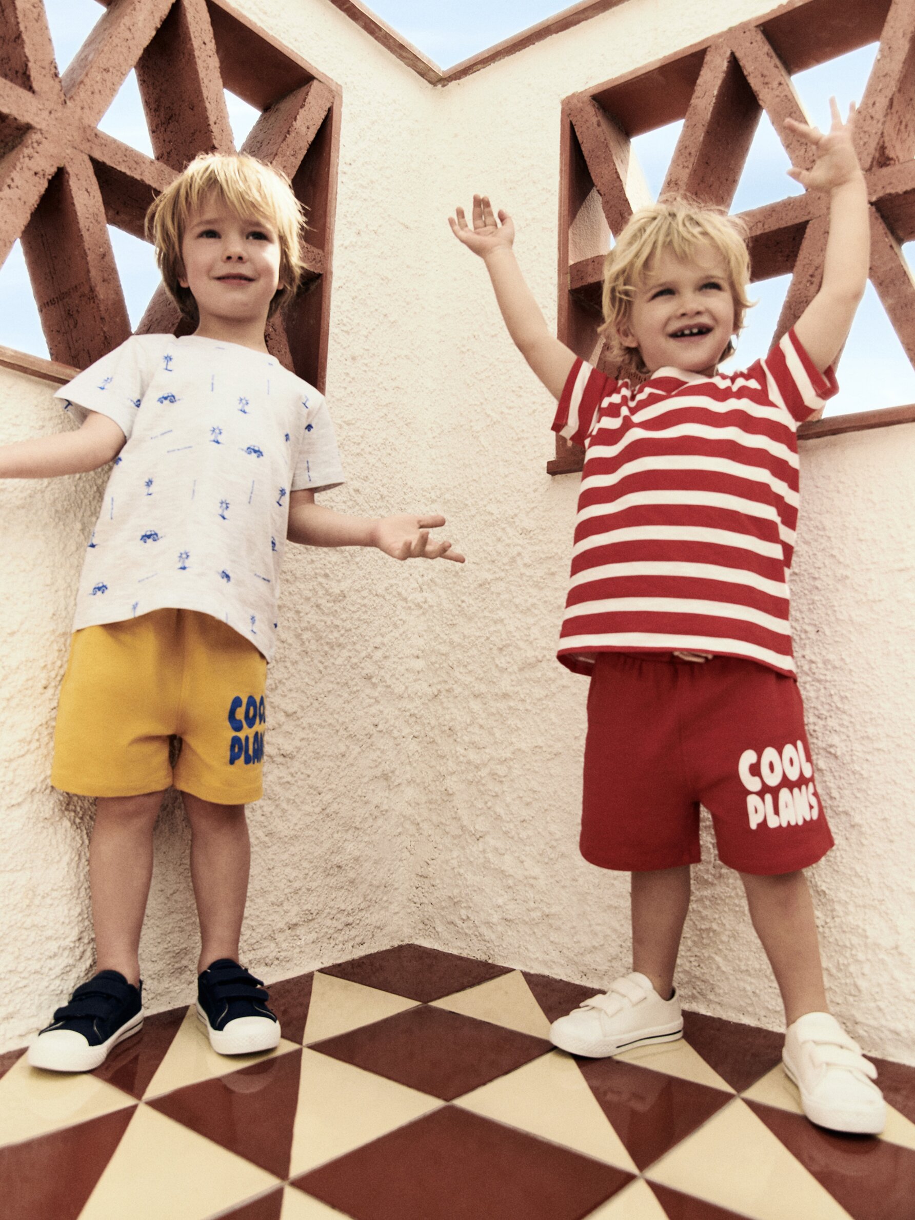 Conjunto de camiseta estampada y bermuda Conjuntos ROPA Beb