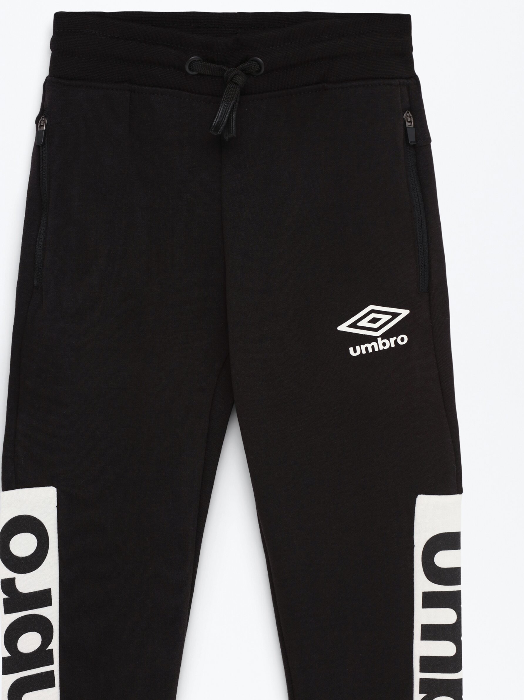 Umbro off 2024 white pants