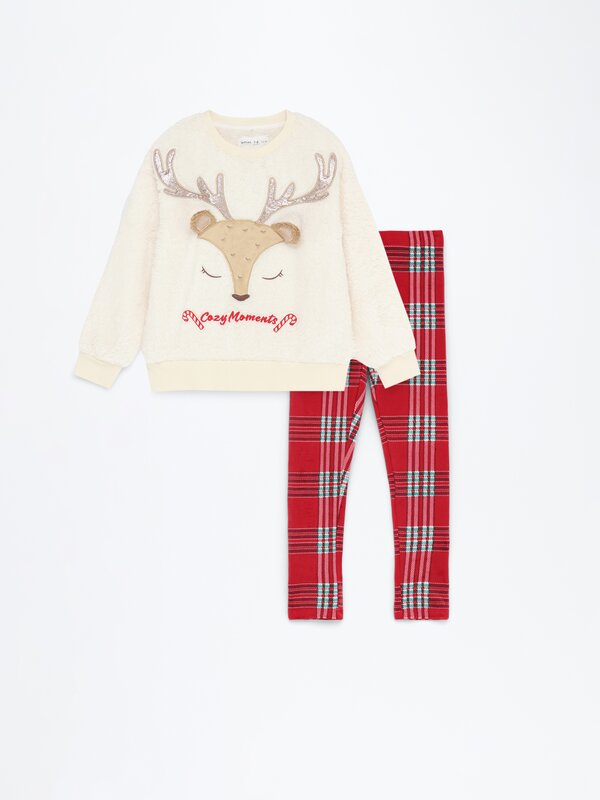 Conjunto de pijama navideño de reno