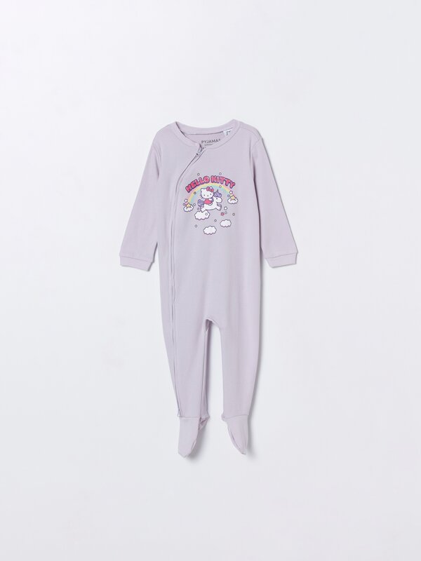 Pijama com estampado da Hello Kitty ©Sanrio