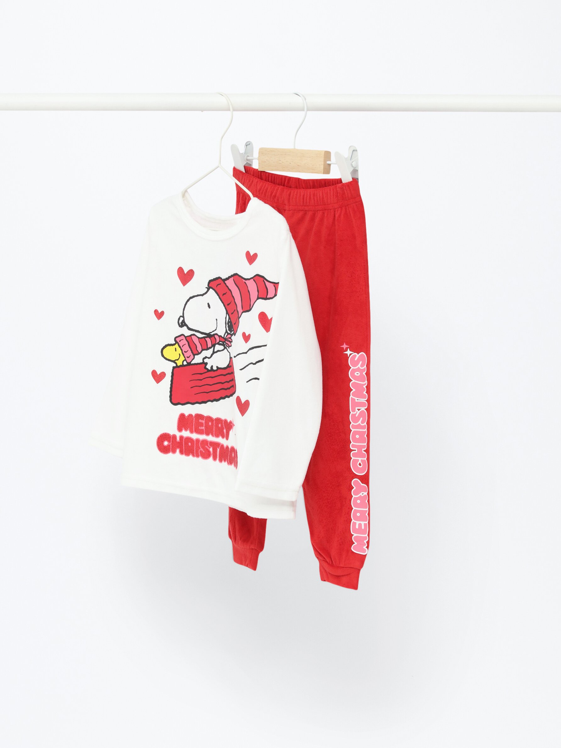 Pijamas snoopy niña hot sale