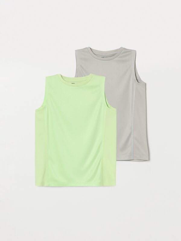 Pack of 2 sleeveless sports T-shirts