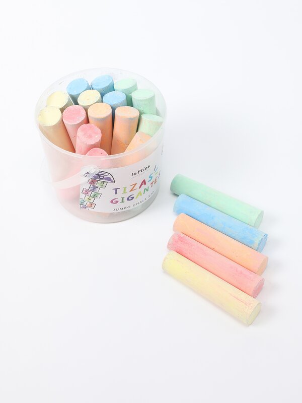 Pack of 20 large chalks