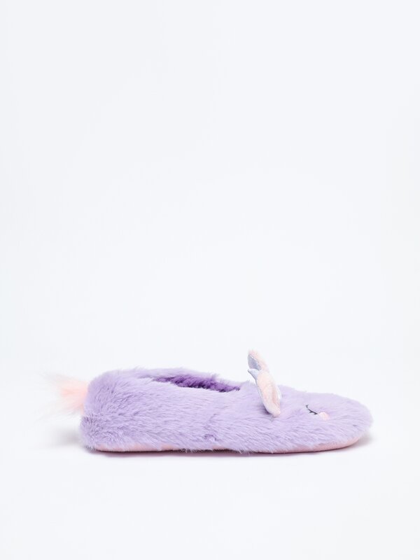 Plush unicorn house slippers