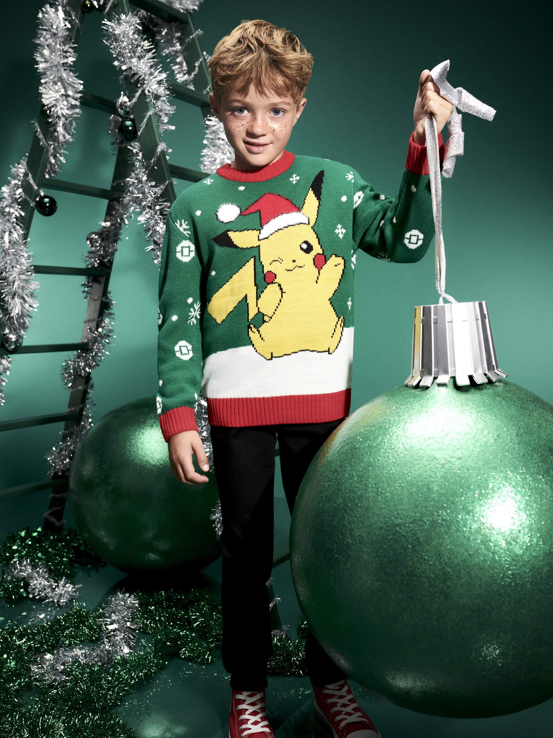 Pikachu Pok mon Christmas sweater Lefties Andorra