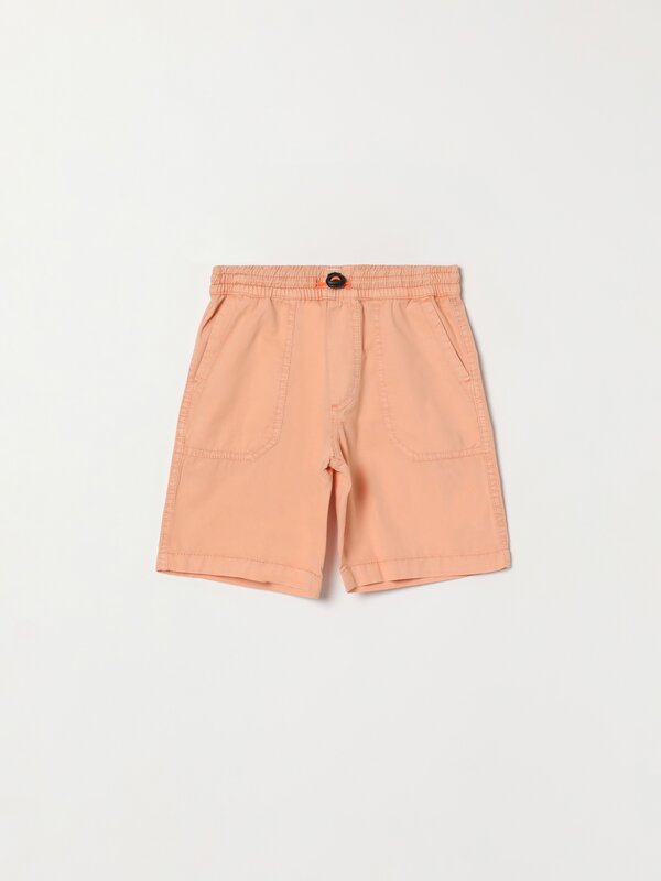 Jogger Bermuda shorts with pockets