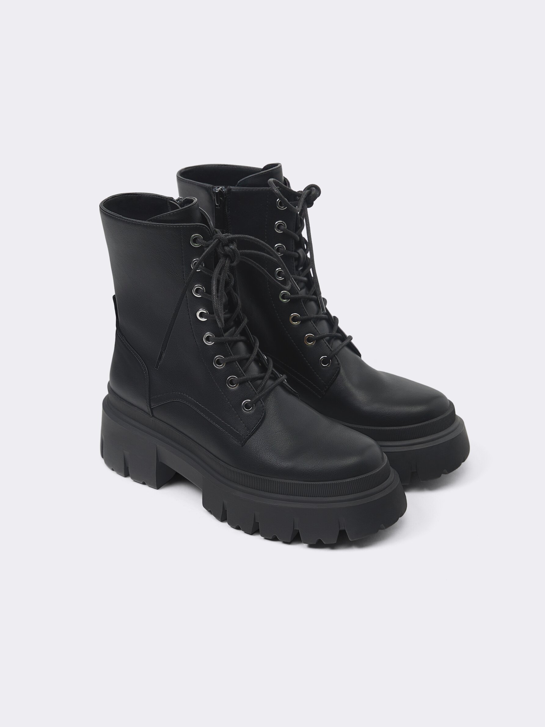 Botin acordonado new arrivals mujer
