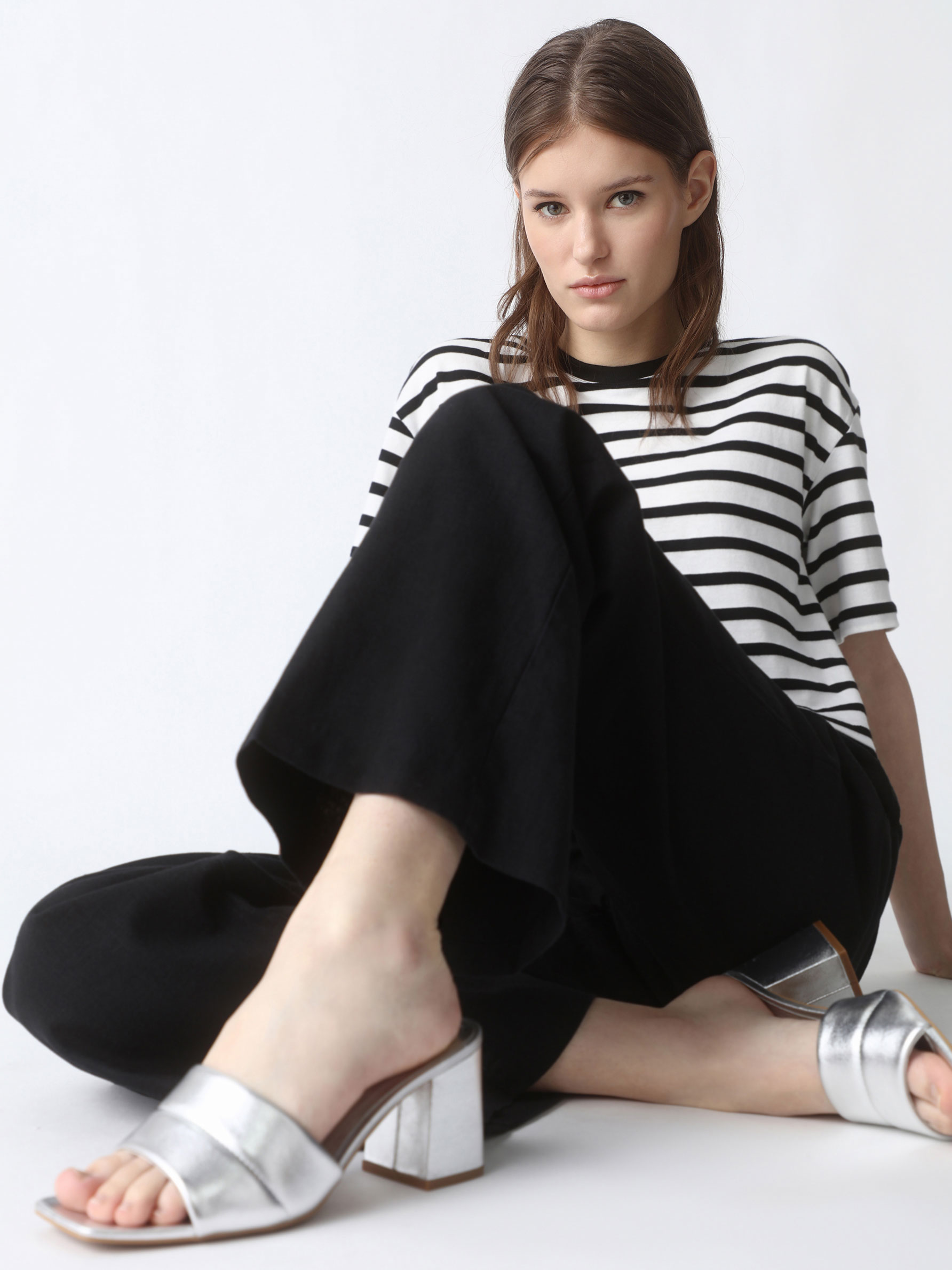 Mule sandals top