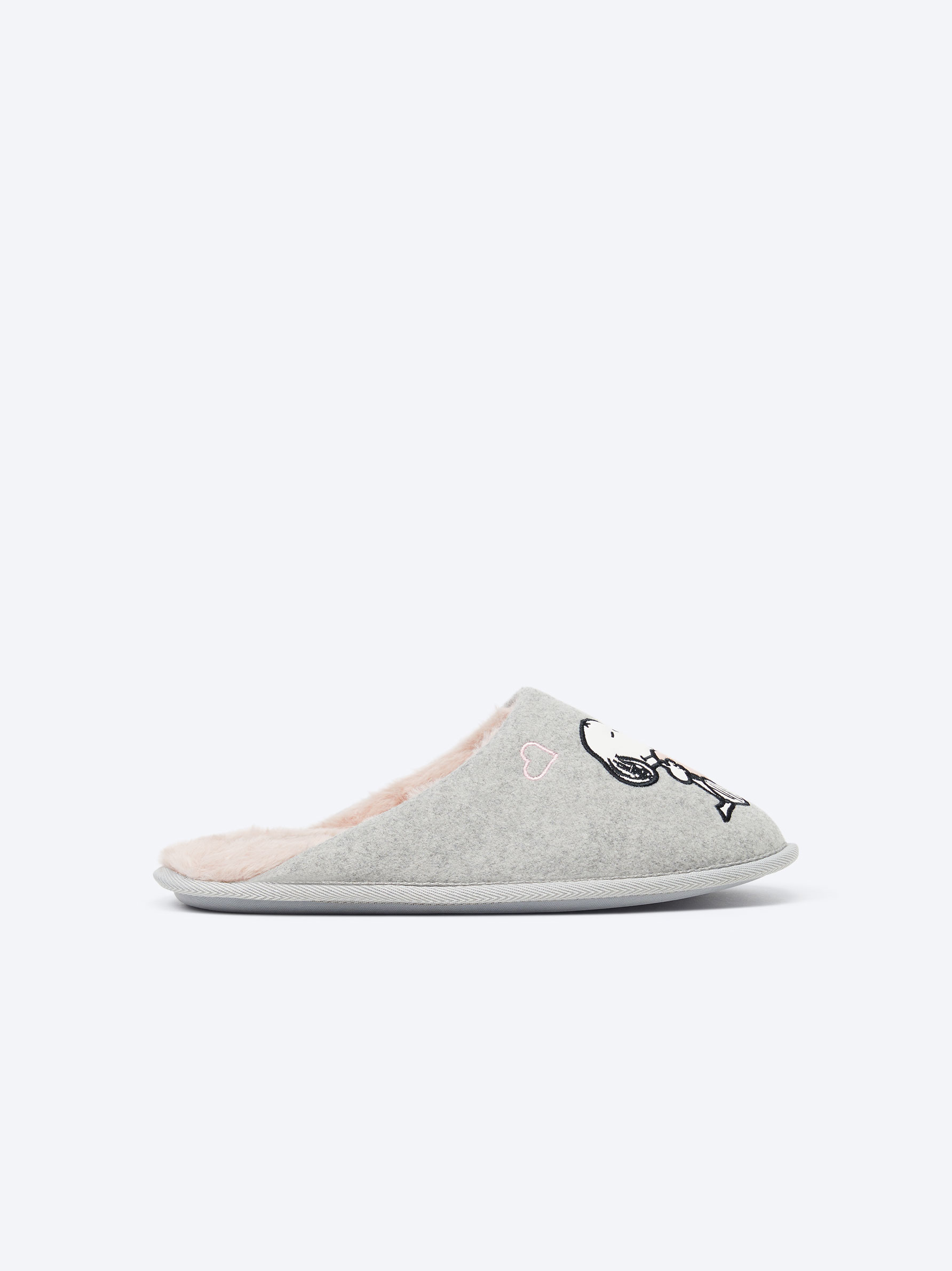 Snoopy shop house shoes
