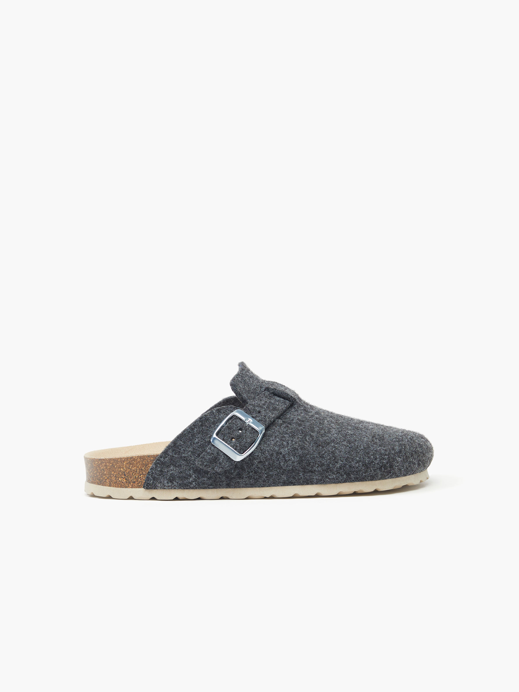 Clog style slippers deals