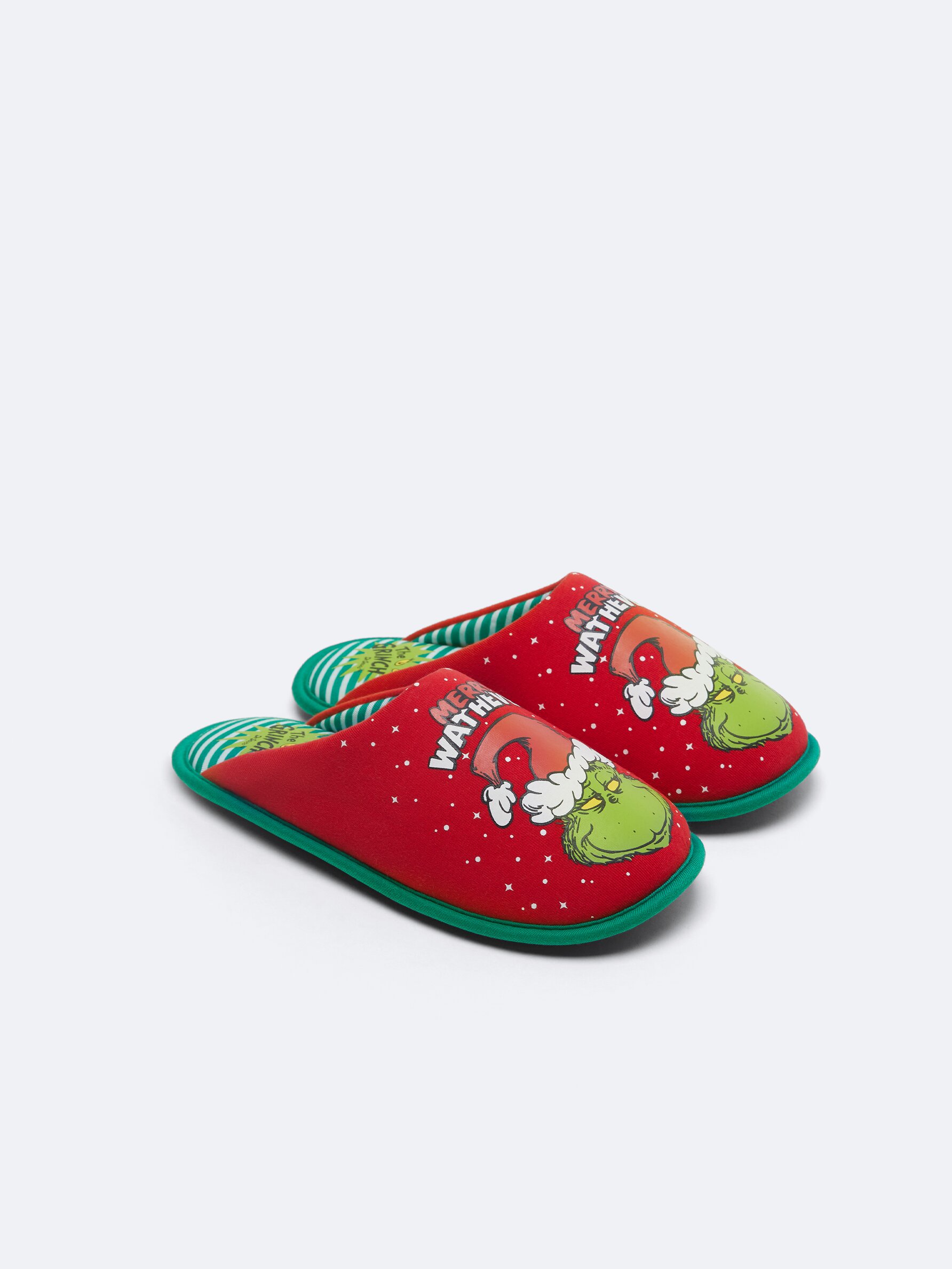 Grinch house clearance slippers