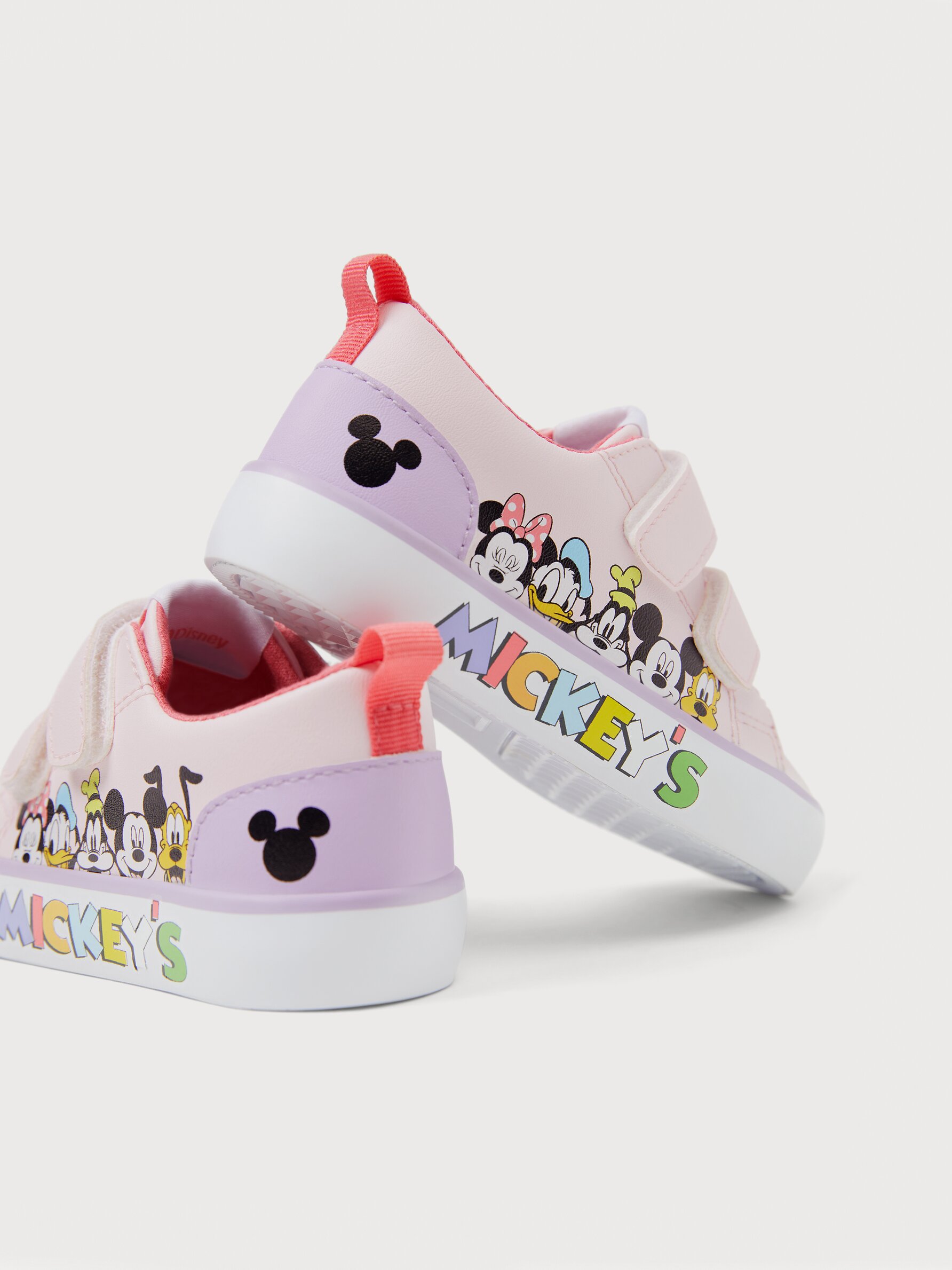 Mickey mouse shoes discount for baby girl