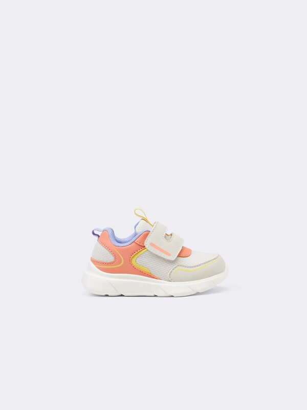 Technical sneakers
