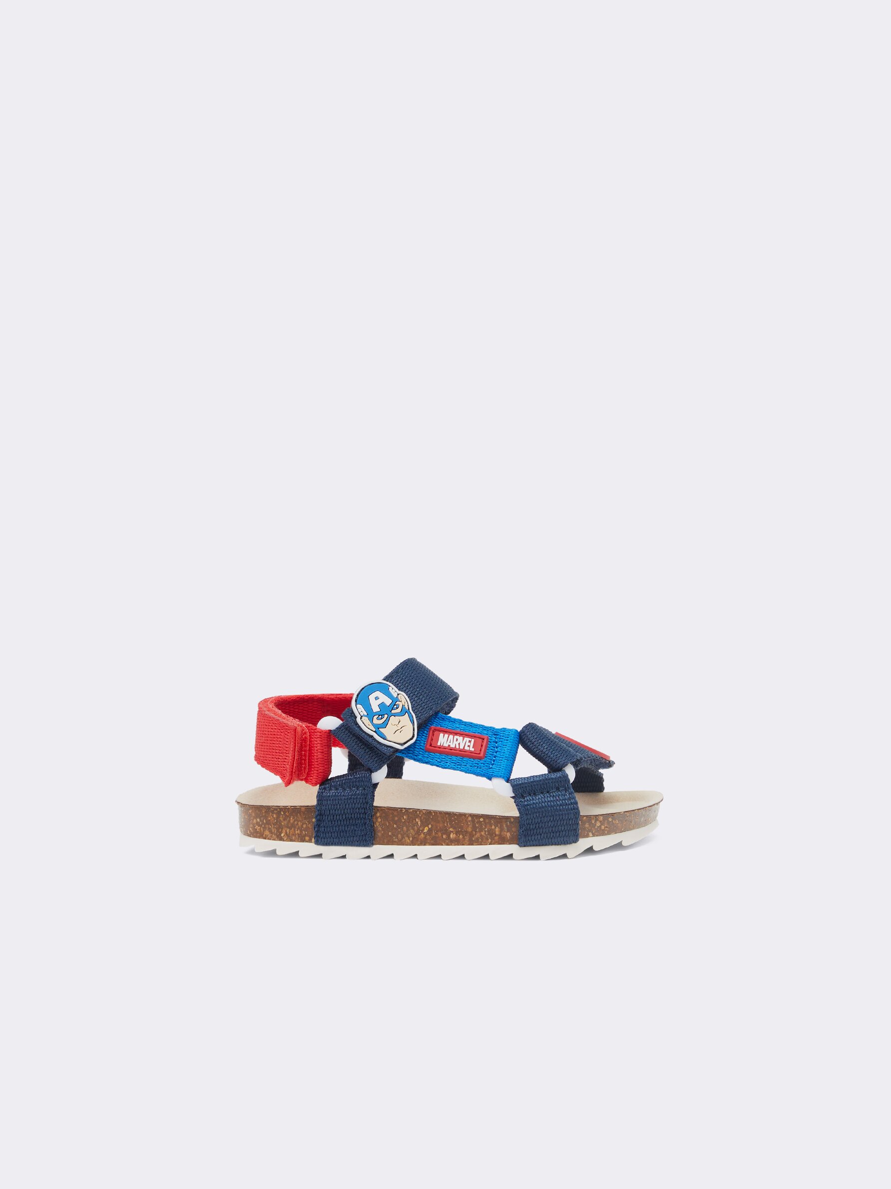 Sandalias discount capitan america