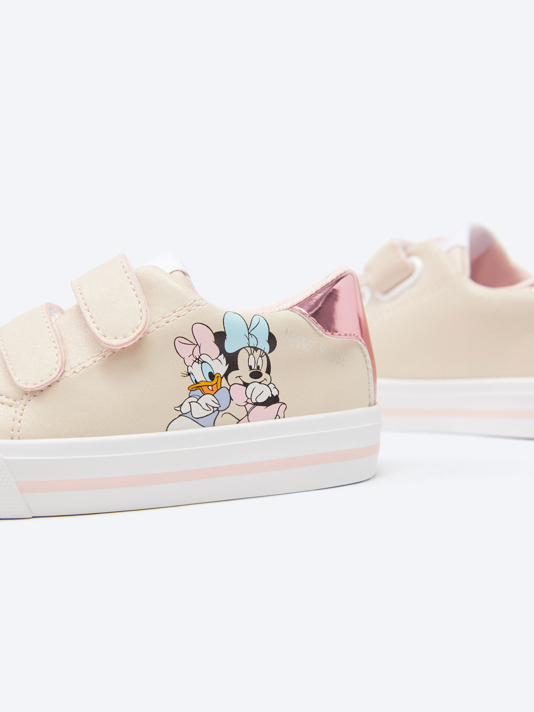 Zapatillas minnie online zara