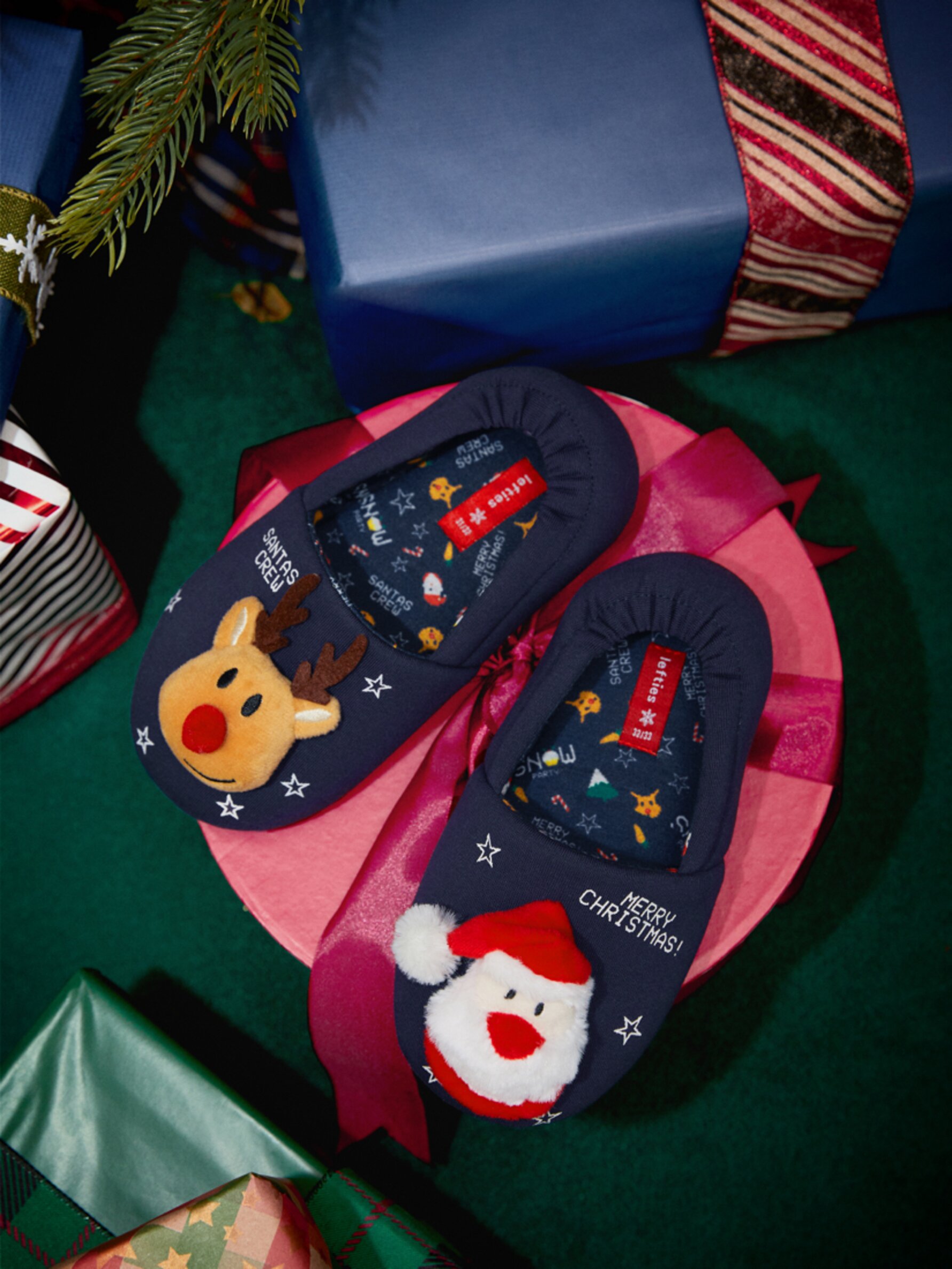 Children's christmas online slippers