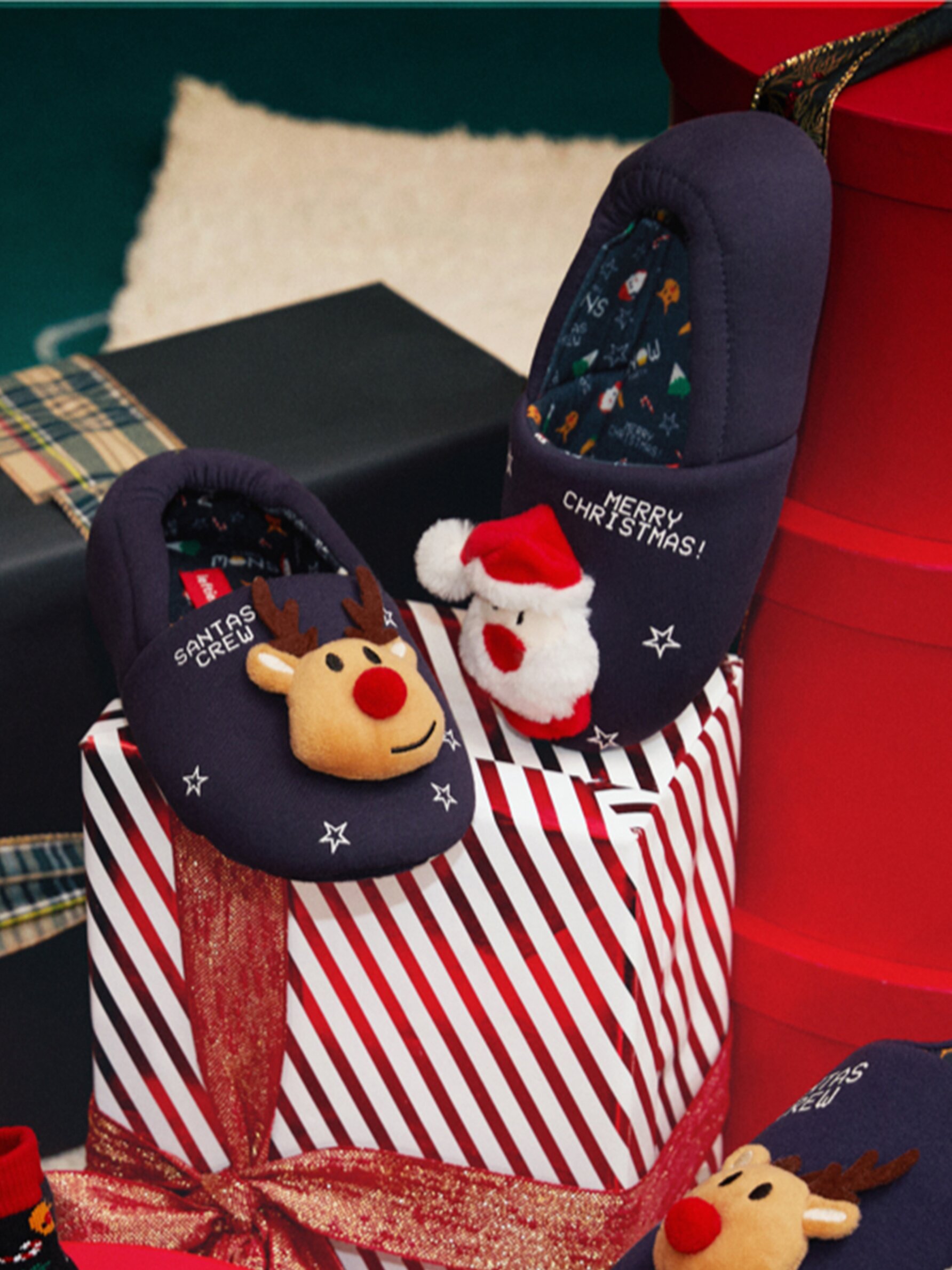Children's christmas house sale shoes