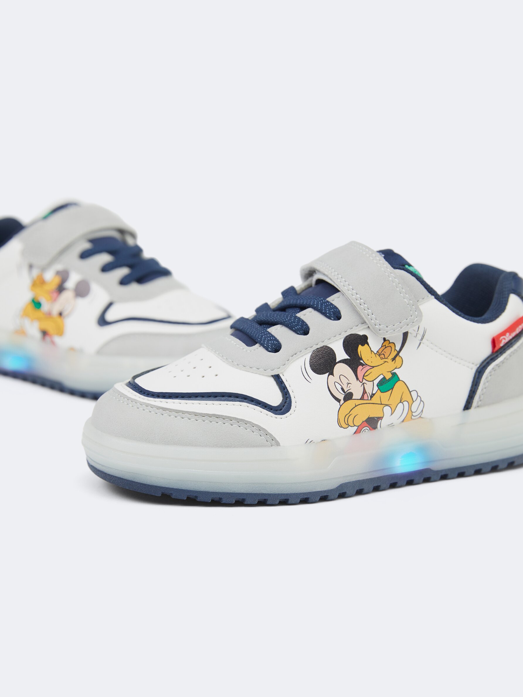 Mickey tennis sales shoes