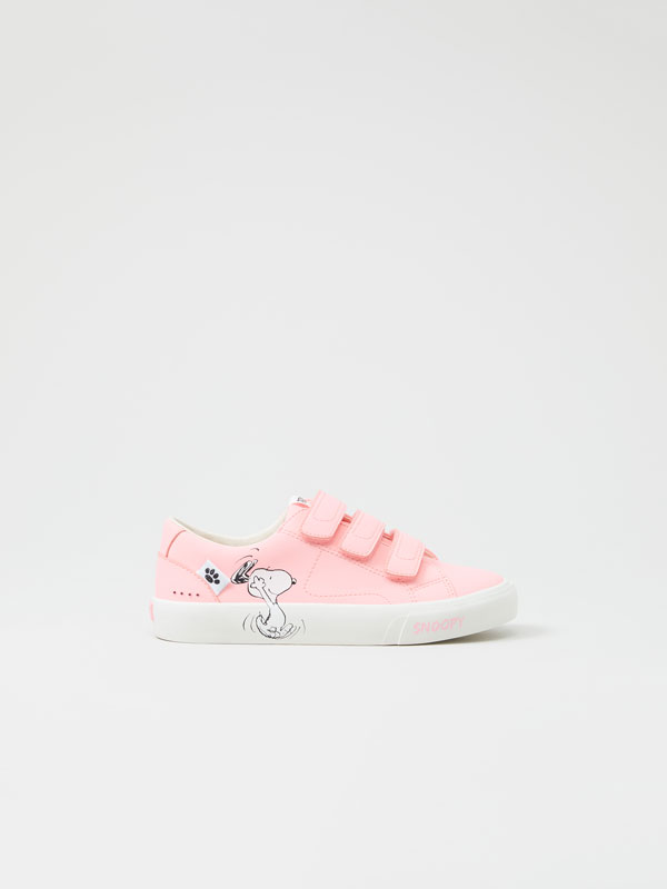 Snoopy PEANUTS™ sneakers