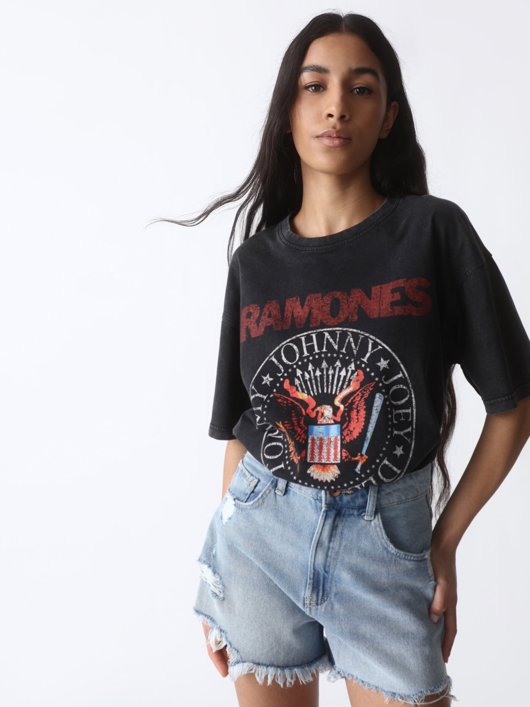 Ramones T-shirt - - CLOTHING - Woman - | Lefties Bahrain