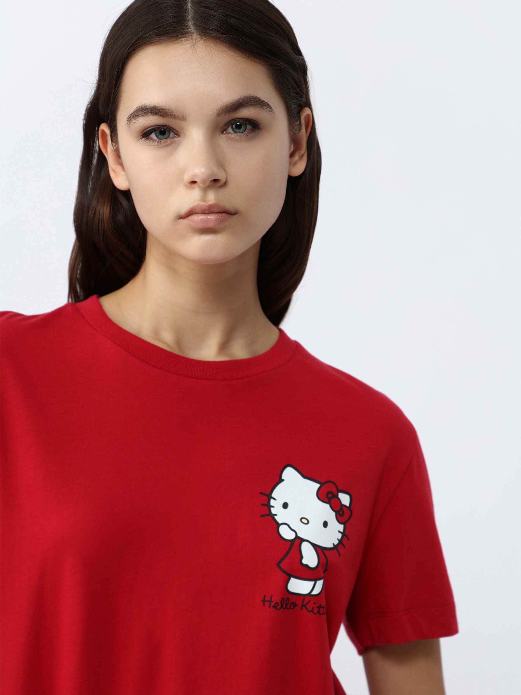 jam evenaar Kwade trouw Hello Kitty ©Sanrio print T-shirt - Collabs - T-SHIRTS - CLOTHING - WOMAN -  | Lefties Oman