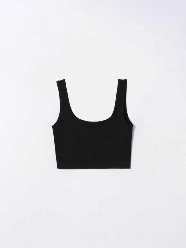 Seamless top