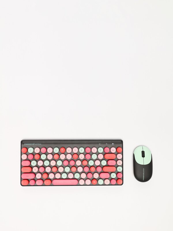 Mouse and keyboard set