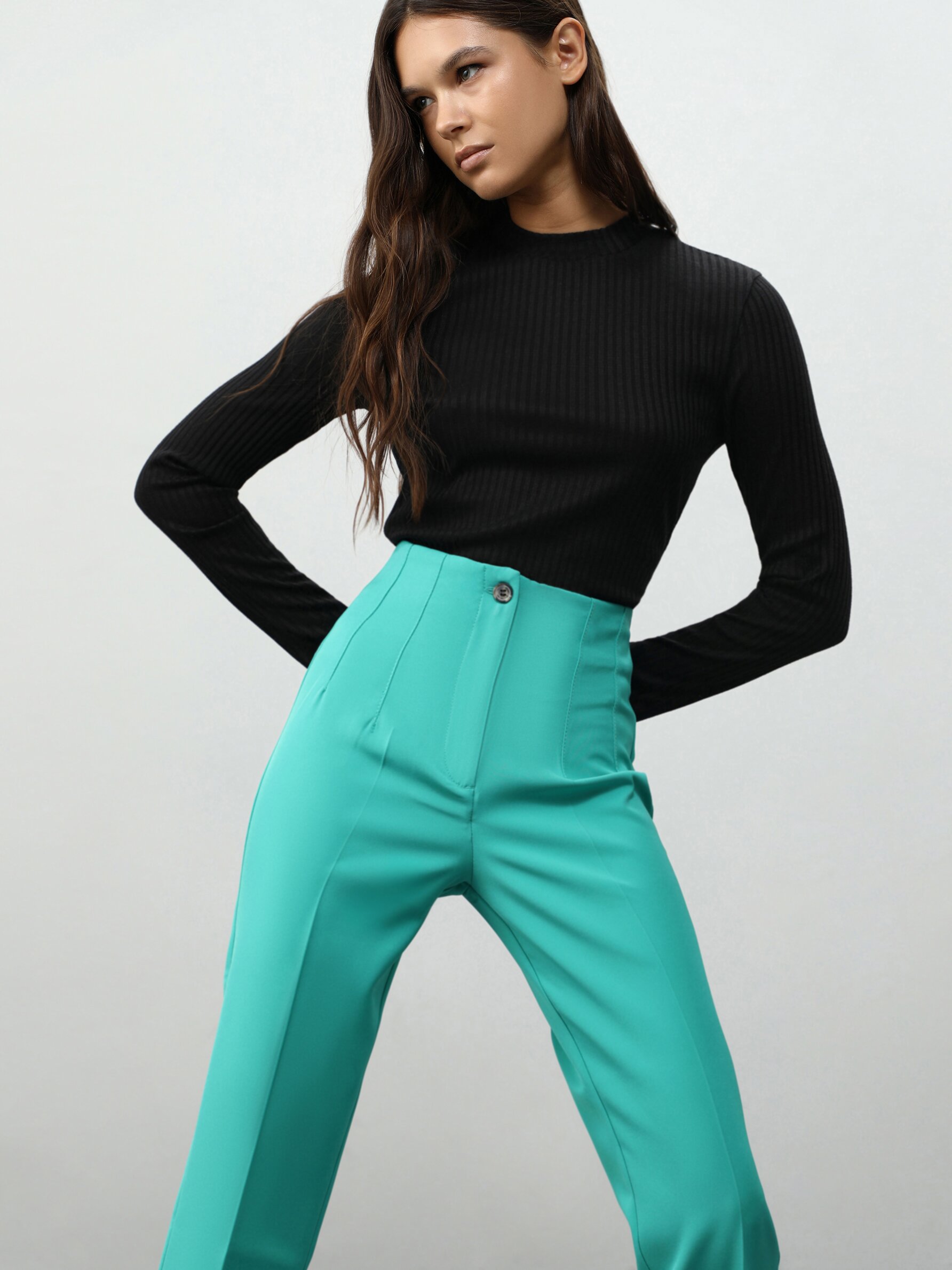 High-waist trousers - WOW! PRICES - WOMAN - | Lefties Israel High-waist trousers - WOW! PRICES - WOMAN - | Lefties Israel