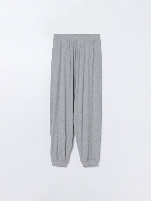 Flowing ribbed trousers