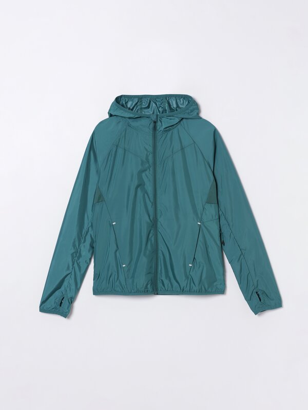 Foldable windbreaker