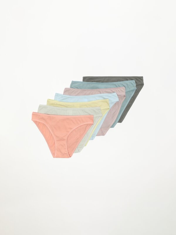 Pack of 7 pairs of classic cotton briefs