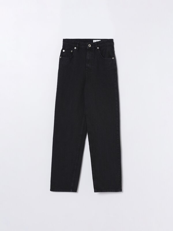 Relaxed fit jeans