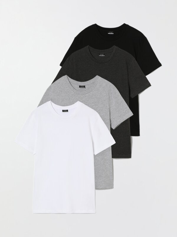 4-Pack of basic T-shirts