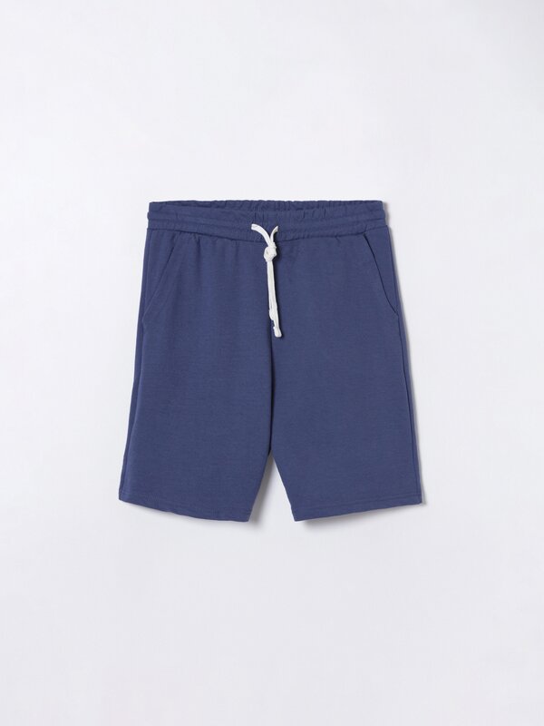 Basic plush Bermuda shorts