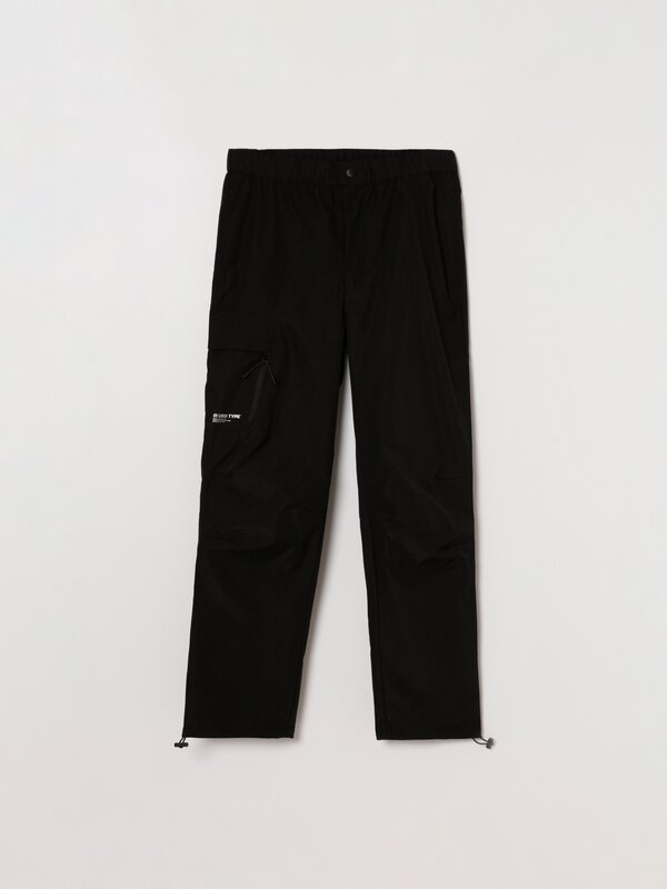 Technical hiking trousers