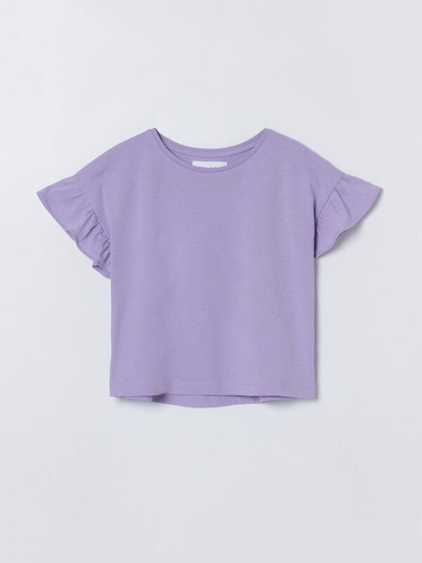 T-shirt with ruffled sleeves