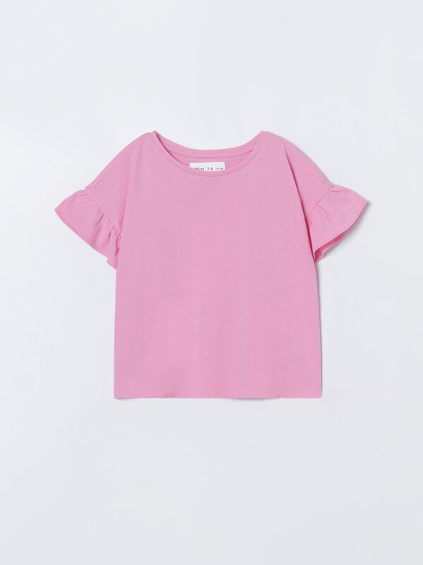 T-shirt with ruffled sleeves