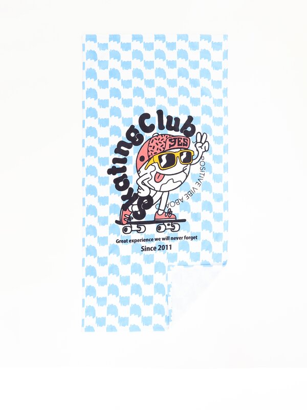 Skater print towel
