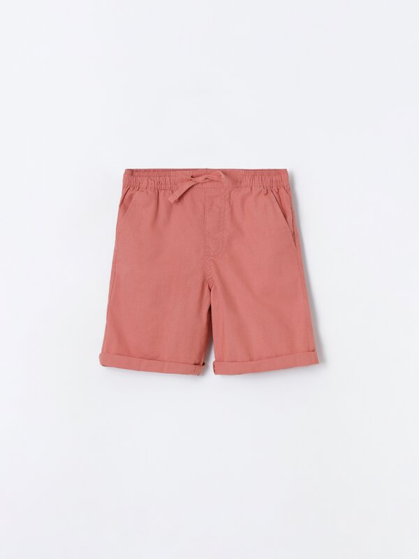 Rustic Bermuda shorts