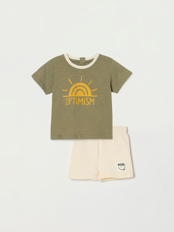 Printed top and Bermuda shorts set