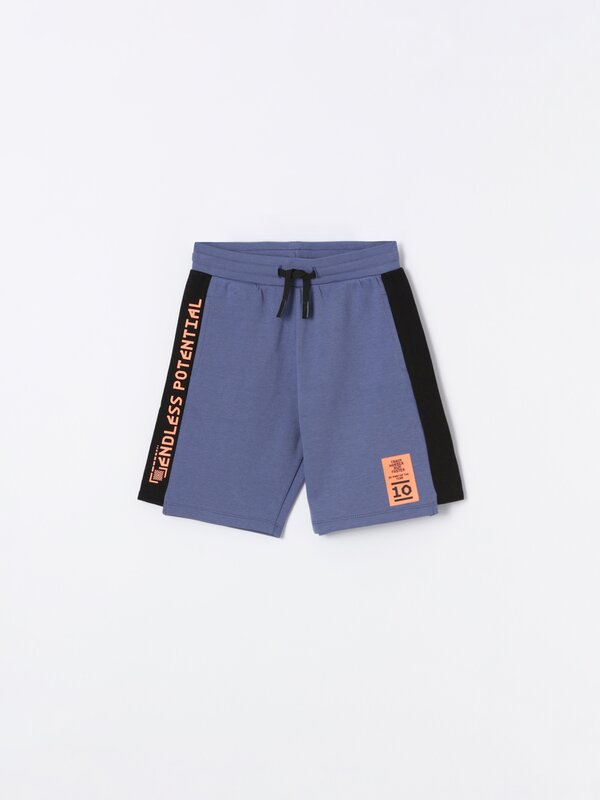 Jogger Bermuda shorts with side stripes